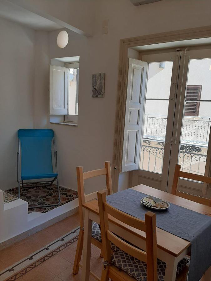 Casa Vacanze Mannina Кастеламаре дел Голфо Екстериор снимка